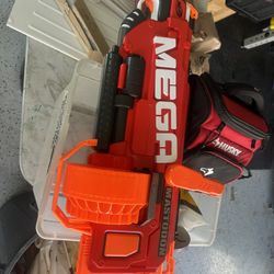Nerf Mega Mastodon