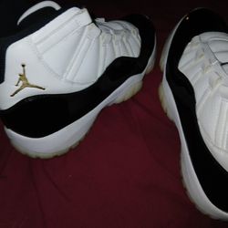 Jordan's.    Size 8.5