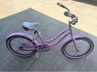 Girls bike