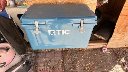 Ice chest