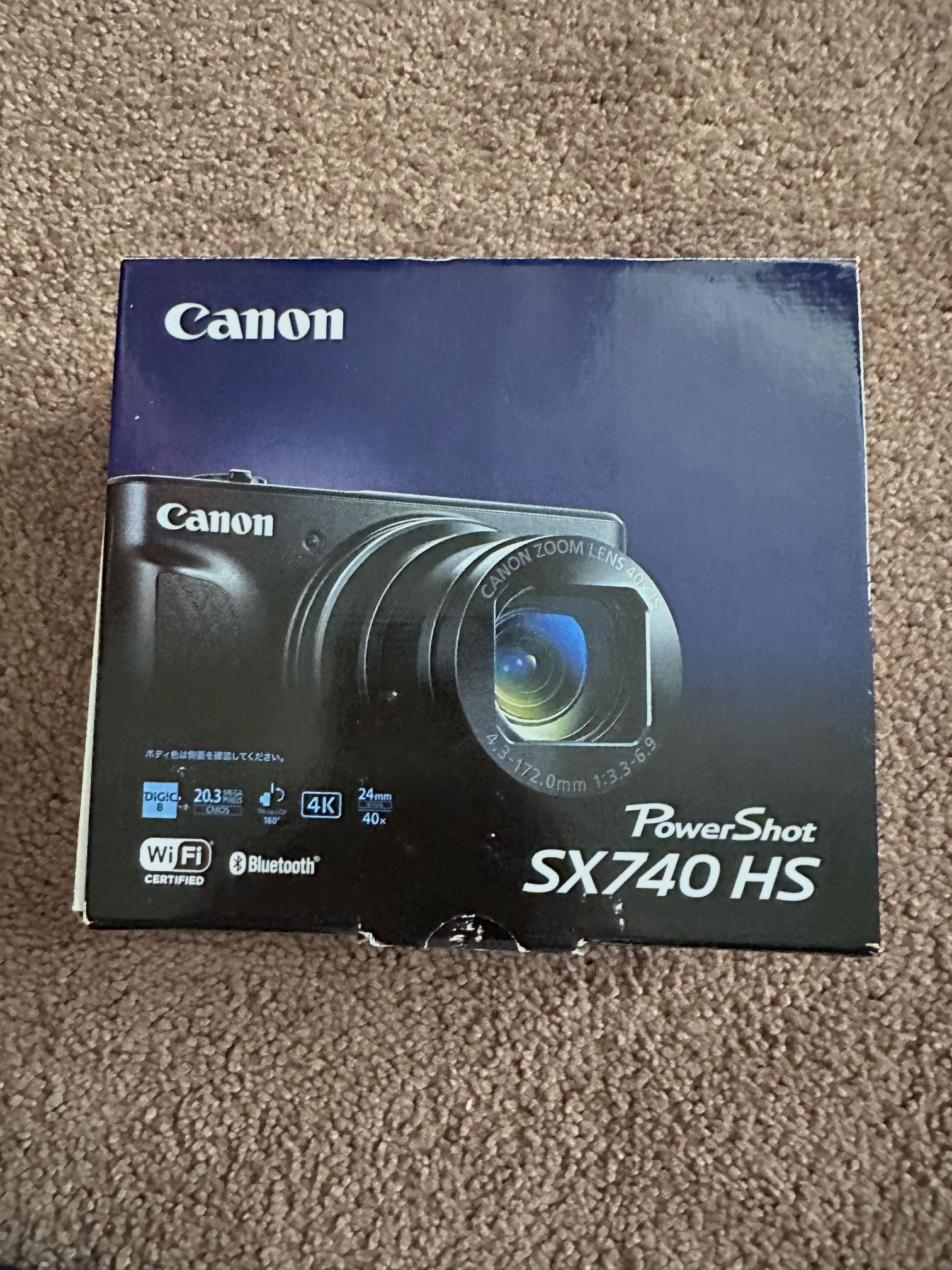 Canon SX740