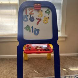 Crayola 3-in-1 Magnetic Double Easel with Letters and Numbers