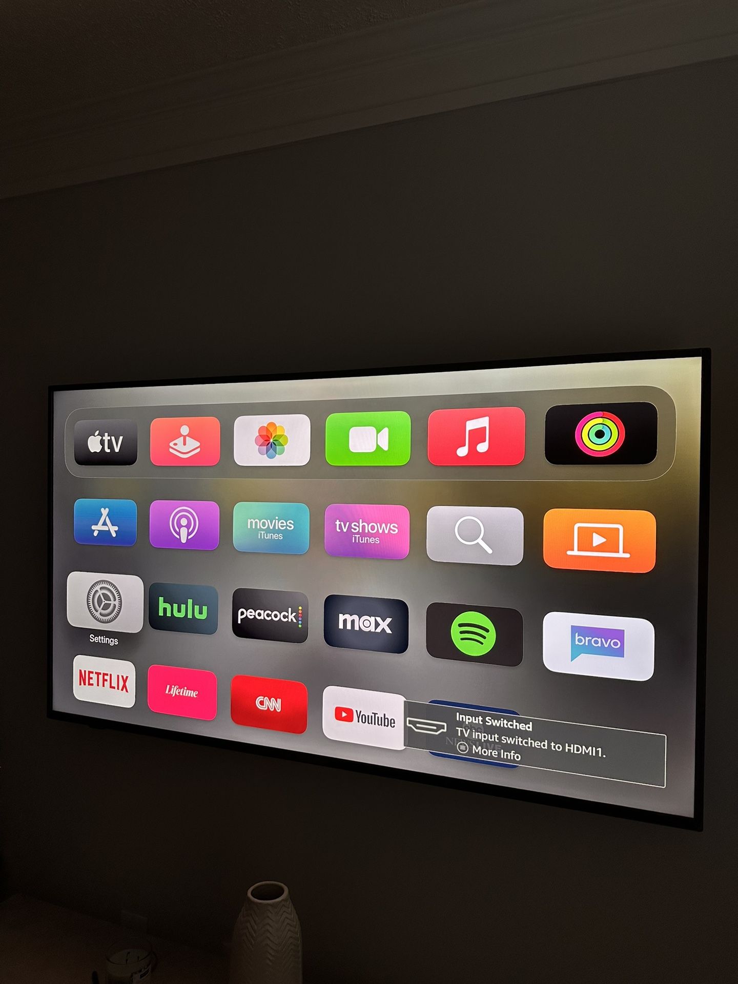 Insignia™ - 70" Class F30 Series LED 4K UHD Smart Fire TV