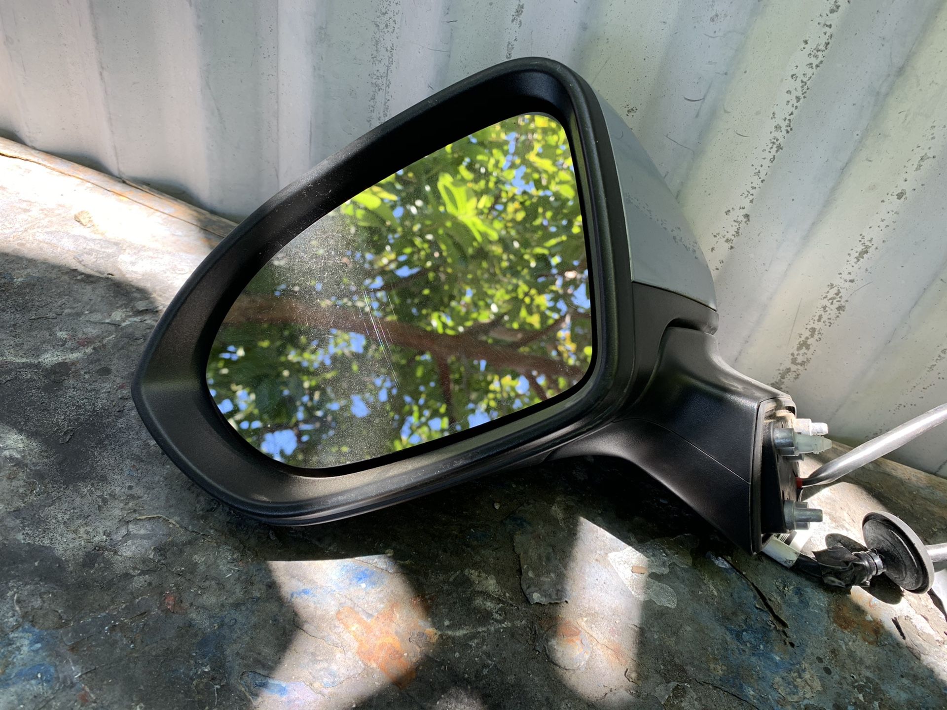 2016-2019 CHEVY CRUZE LEFT MIRROR (“ ASK FOR PRICE “)