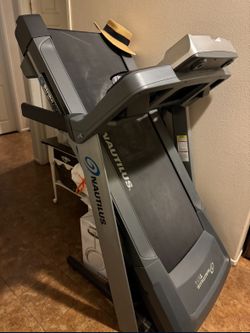 Nautilus Treadmill