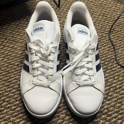 Women’s Adidas Grand Court 