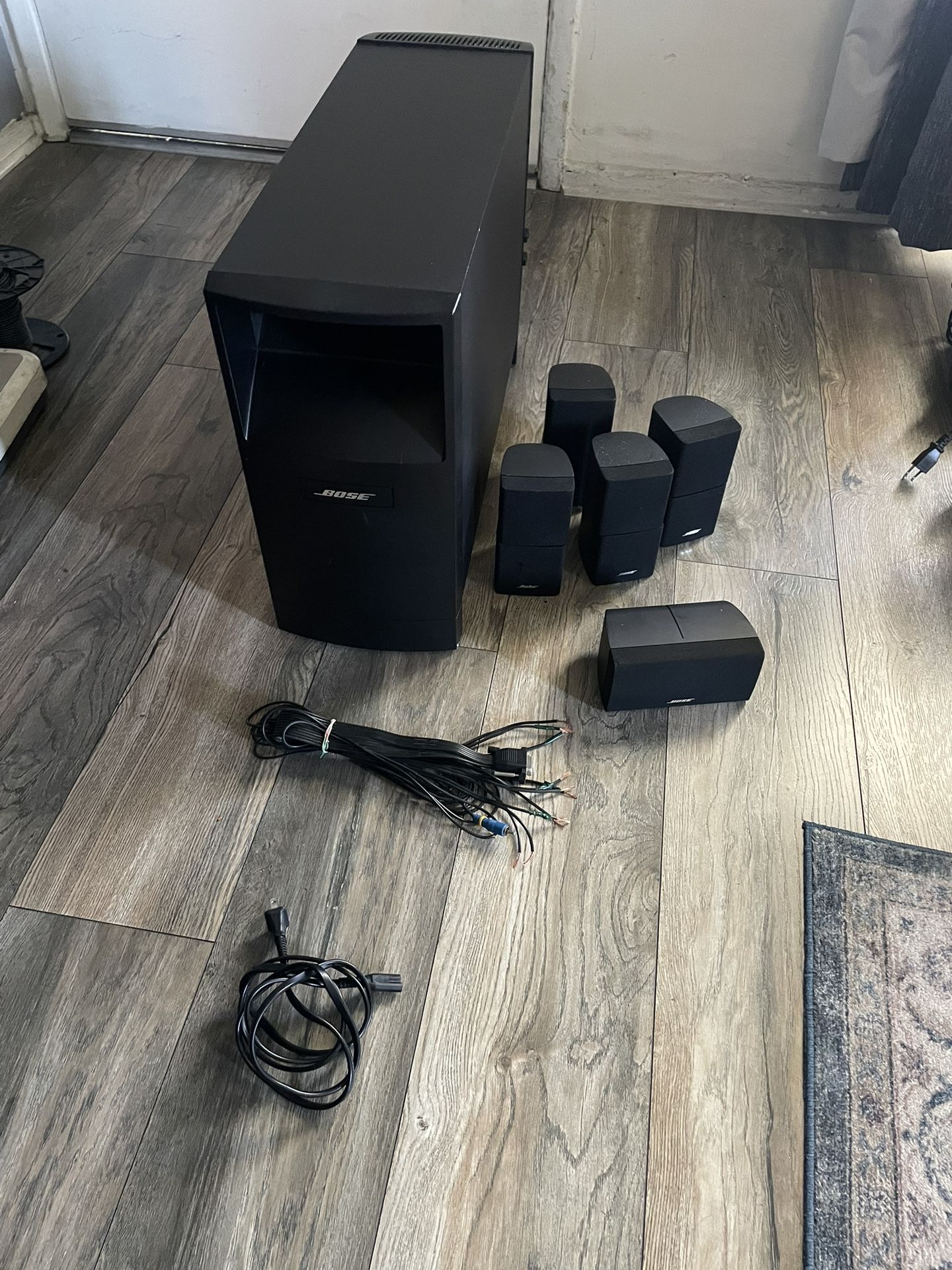 Bose Acoustimass 10 Series IV Home Entertainment Speaker System
