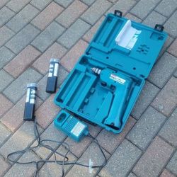 Makita Cordless Drill Model 6012 With 2 Batteries And Charger. Works Perfect
