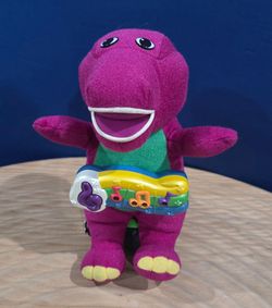 Vintage 2001 Fisher-Price Sparkle 'N Sing Barney 10" Plush