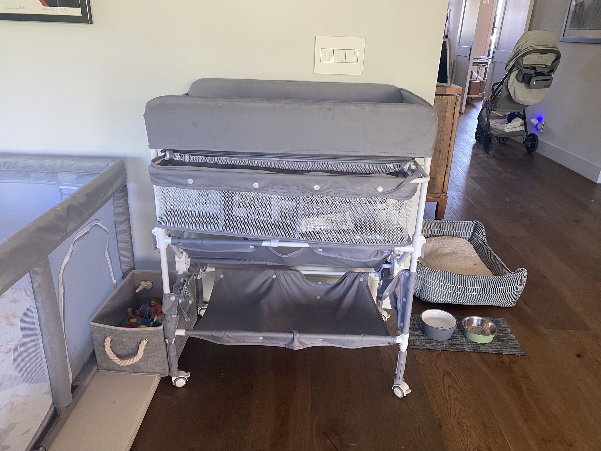 Portable Baby Changing Table With Wheels