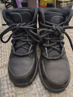 Nike Kids Shoes 11