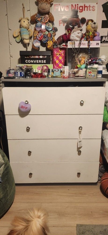 4 drawer dresser