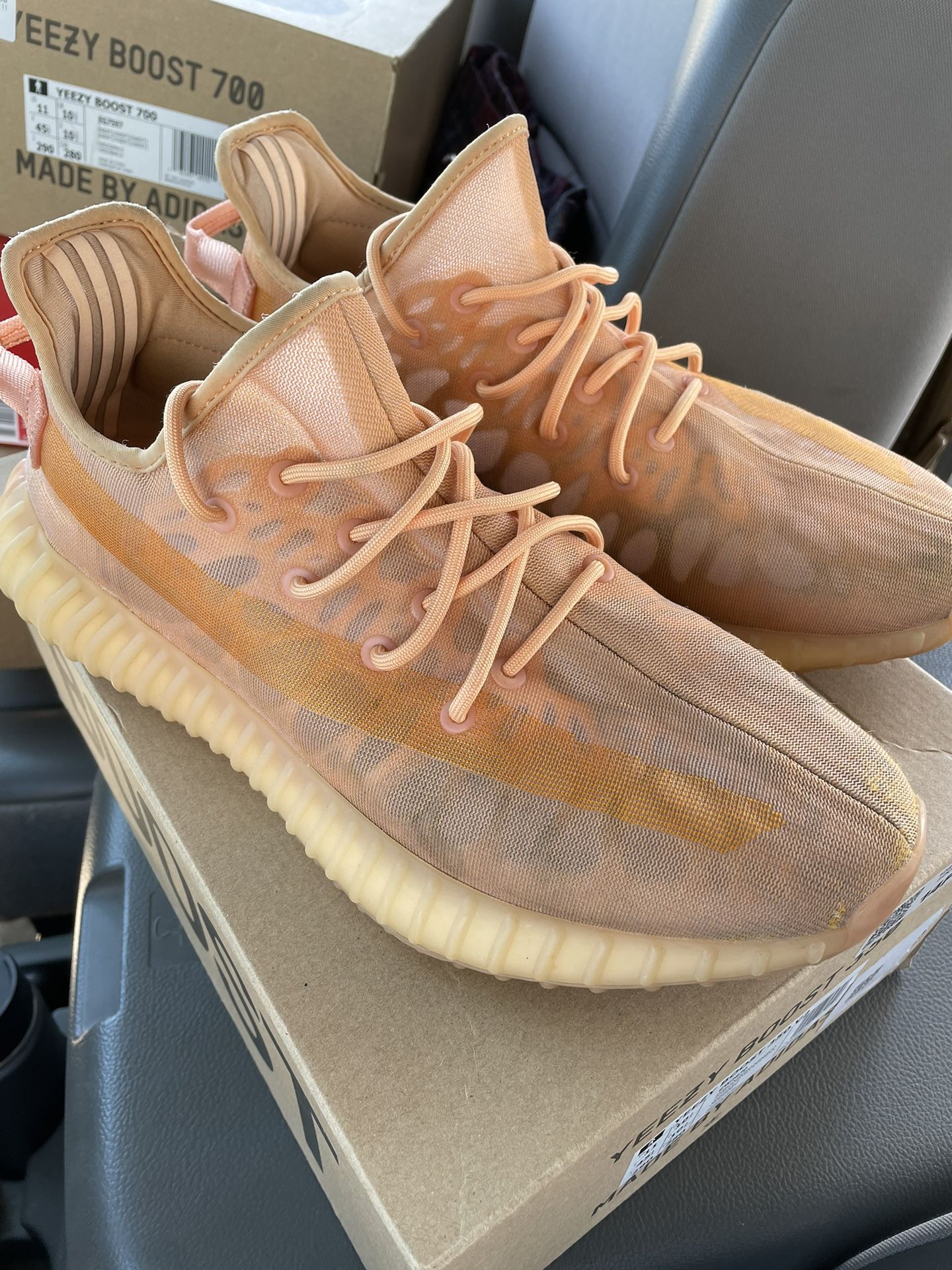 Yeezy 350 Mono Clay Size 11