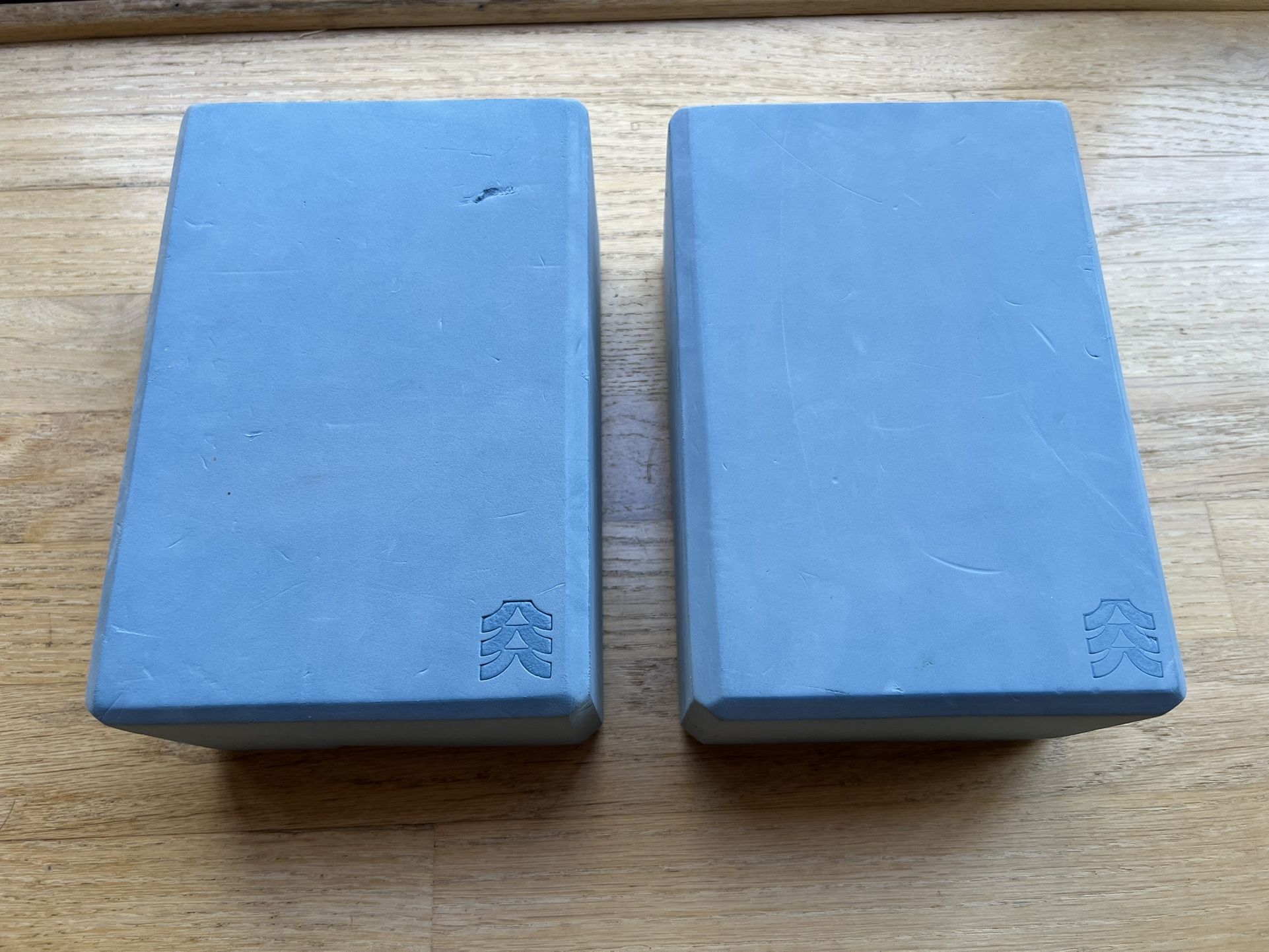 2 EVA Foam Yoga Blocks