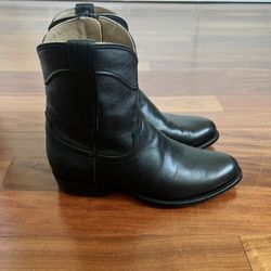 Men’s Tecova Boots READ DESCRIPTION!