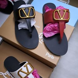 Women's Sandals ✨️ 3 Colors Available 
