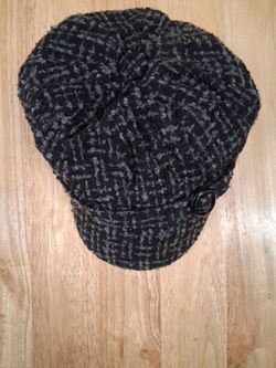 News    Girl     Cap
