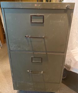 2-drawer metal locking file cabinet with key.