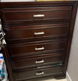 Dark espresso wood 5-Drawer Chest Dresser