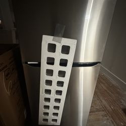 LG fridge new 36inch Wide