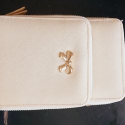 Light Beige Hand Purse