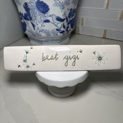 Rae Dunn "Best Gigi" ceramic desk plaque sign with floral and bee decorations