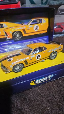 Slot cars 1/32