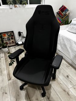 SecretLabs Titan Evo gaming chair