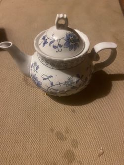 Ceramic Blue Flower Teapot