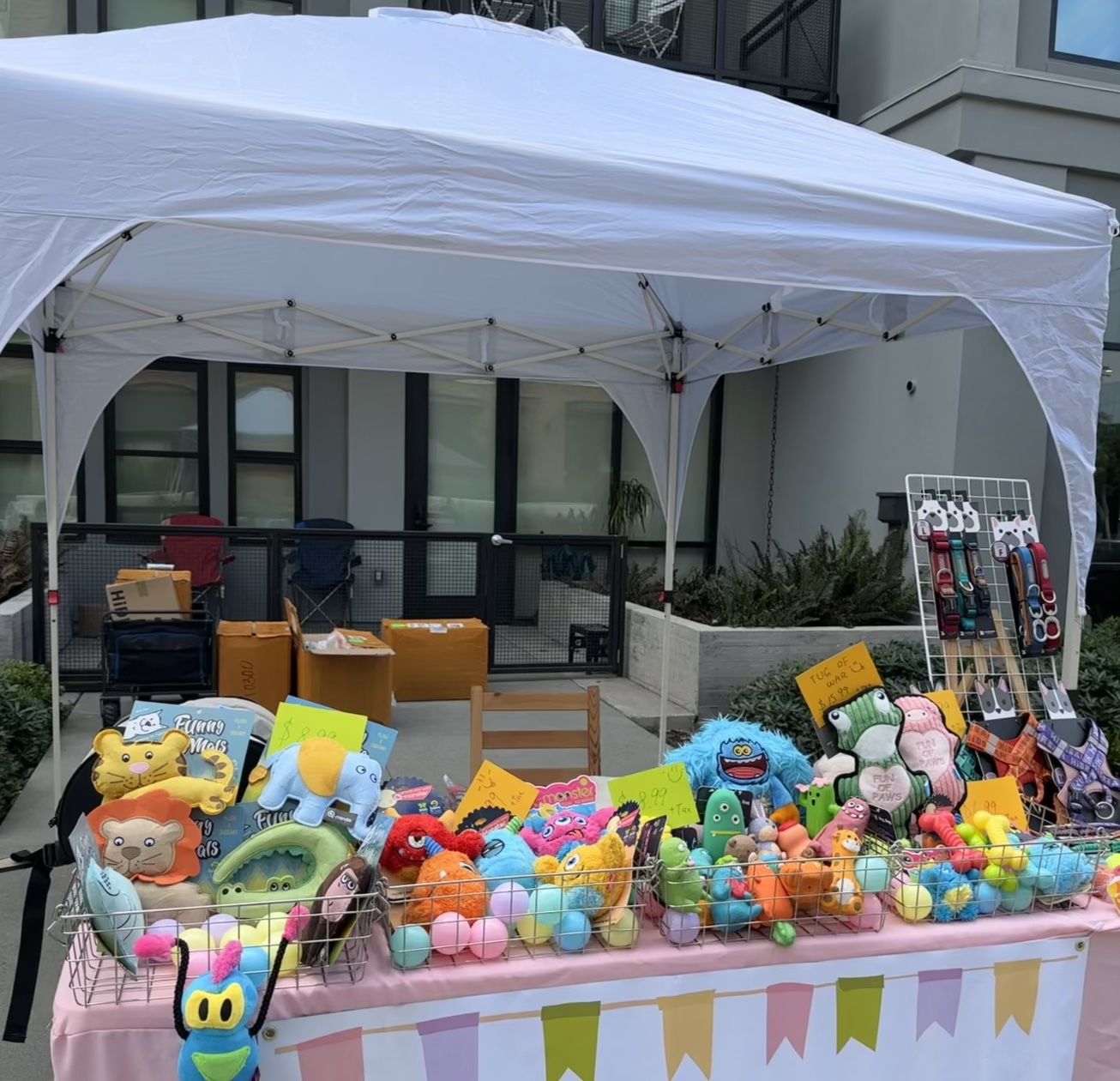 🐶 Pet Supplies Clearance – Great for Small Business or Side Hustle!