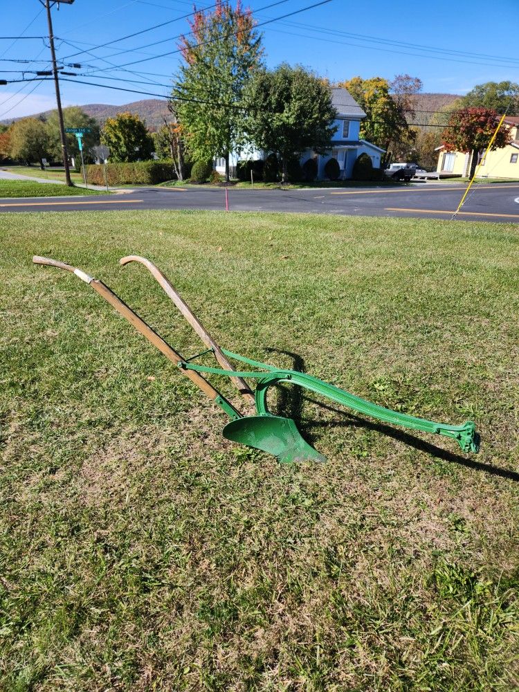 Antique Horse Drawn Farm Plow - Lawn Decor