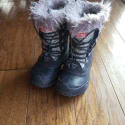 Snow Shoes Kids Size 12