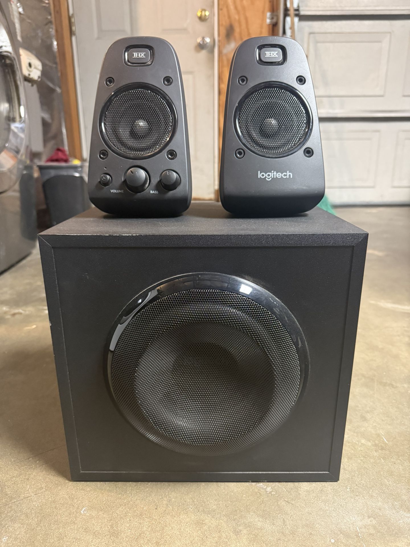 Logitech Z623 Speaker System