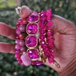 Hot Pink 
