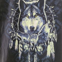 Native American Wolf T- Shirt Sz M Dream Catcher Spirit World Tee 