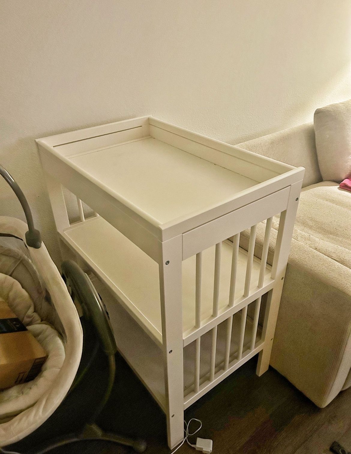 Changing table 