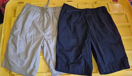 Boys shorts size  8
