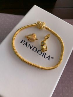 Pandora Bundle set 💛