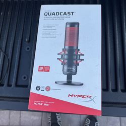 Hyper X Quad cast Microphone With Blue Compass Mic Boom Arm