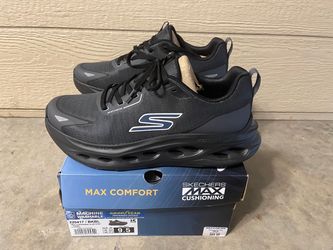 Menโs Skechers Max Cushioning Glidestep - Size 9.5