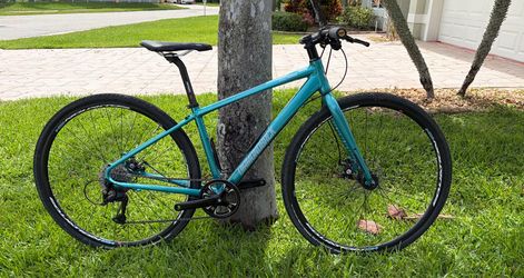 Women’s Diamondback Gravel Bike