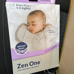 Zen one Convertible Swaddle (SMALL) 