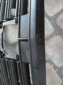 Mercedes Front Grill 