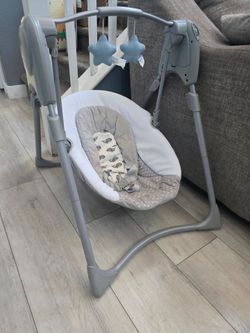 Graco slim baby swing