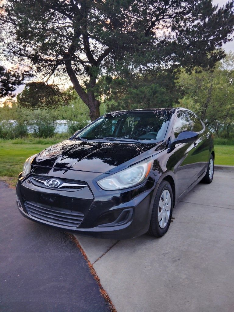 2013 Hyundai Accent