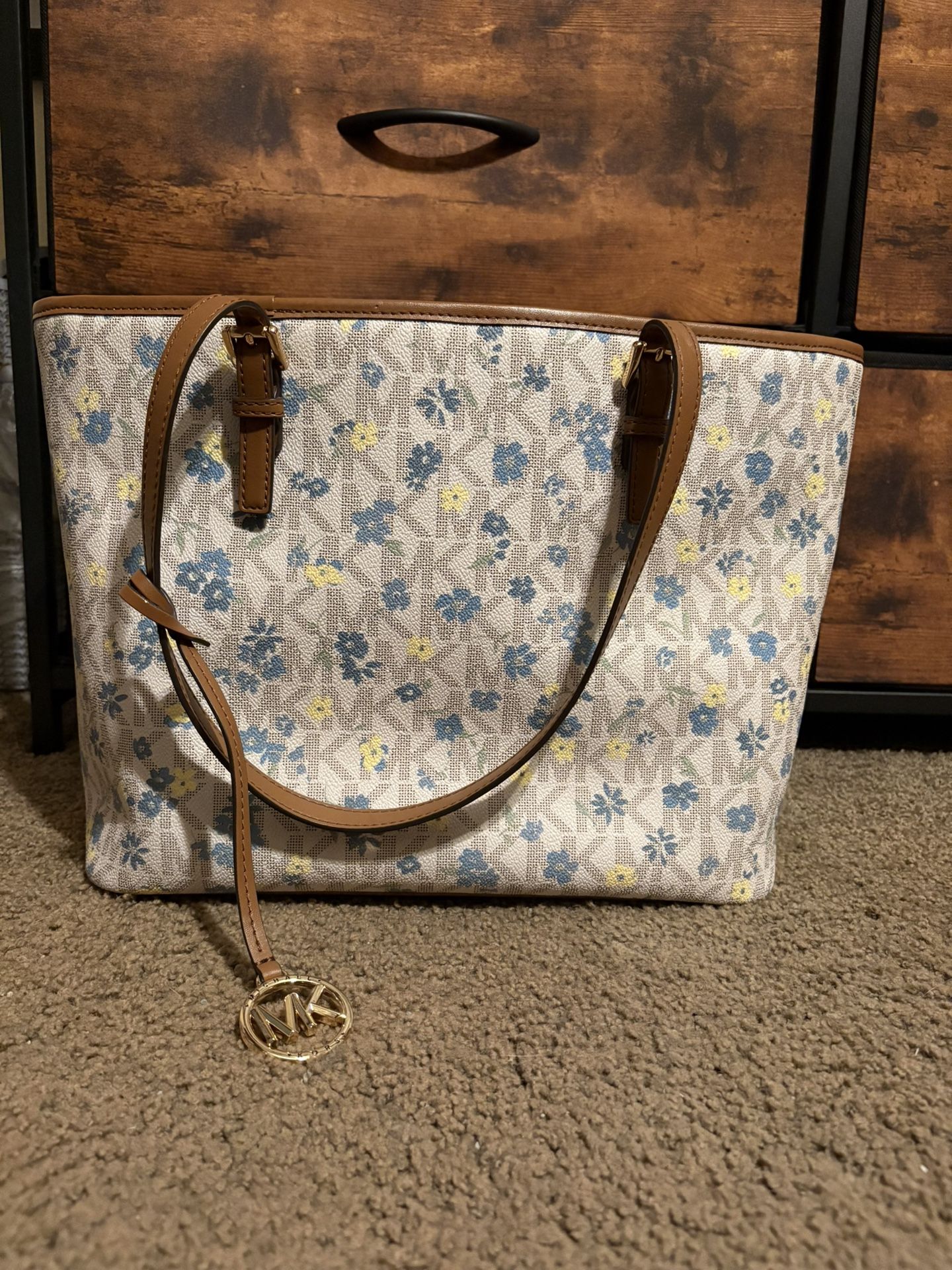 Michael Kors Tote