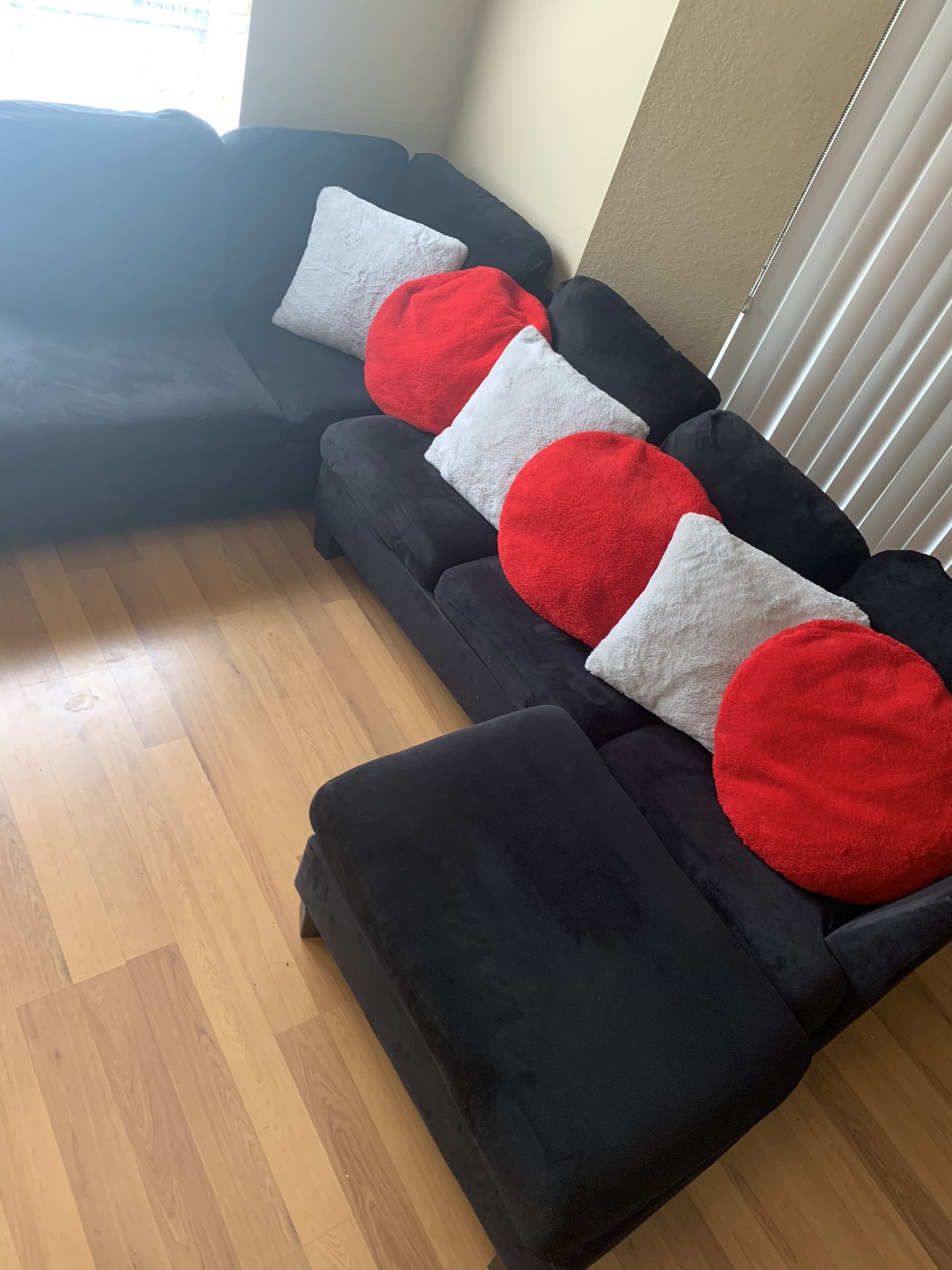 Black Sway Couch