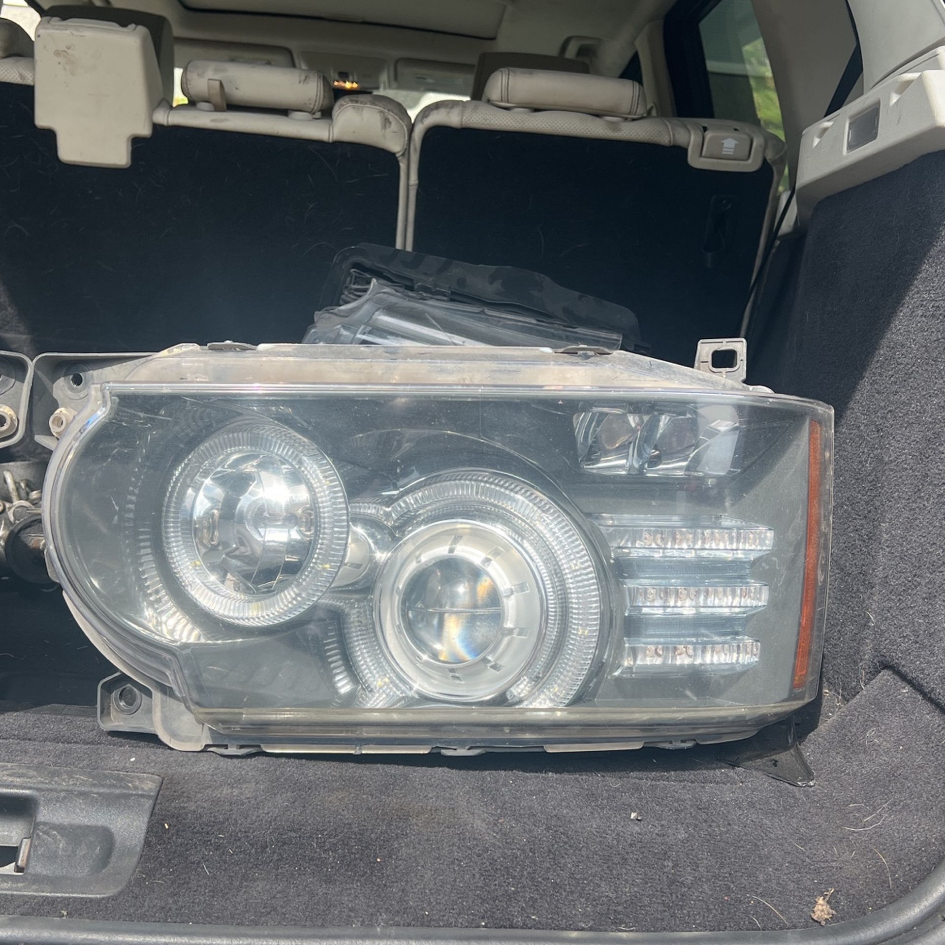 2011 Range Rover Sport Xenon Headlights