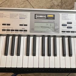Casio LK- 175 Piano Keyboard 