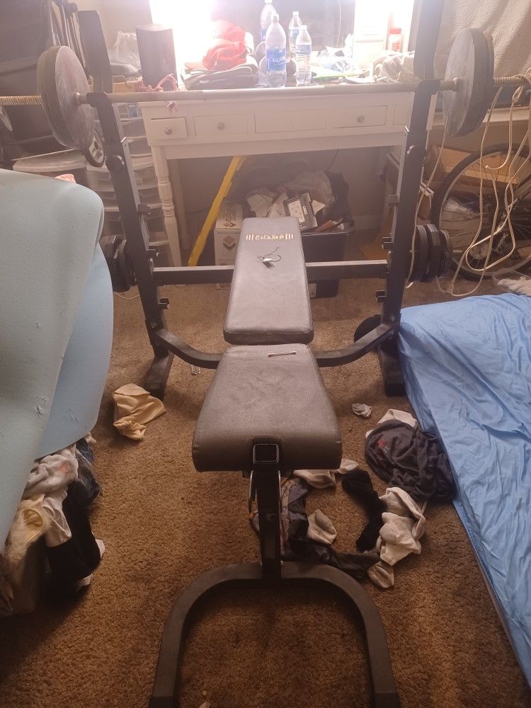 Bench With Weights 